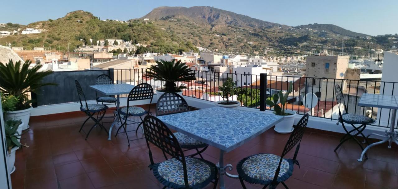 Lo Nardo Accommodation Lipari Kültér fotó