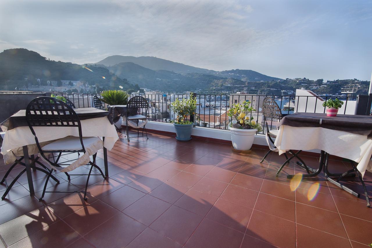 Lo Nardo Accommodation Lipari Kültér fotó